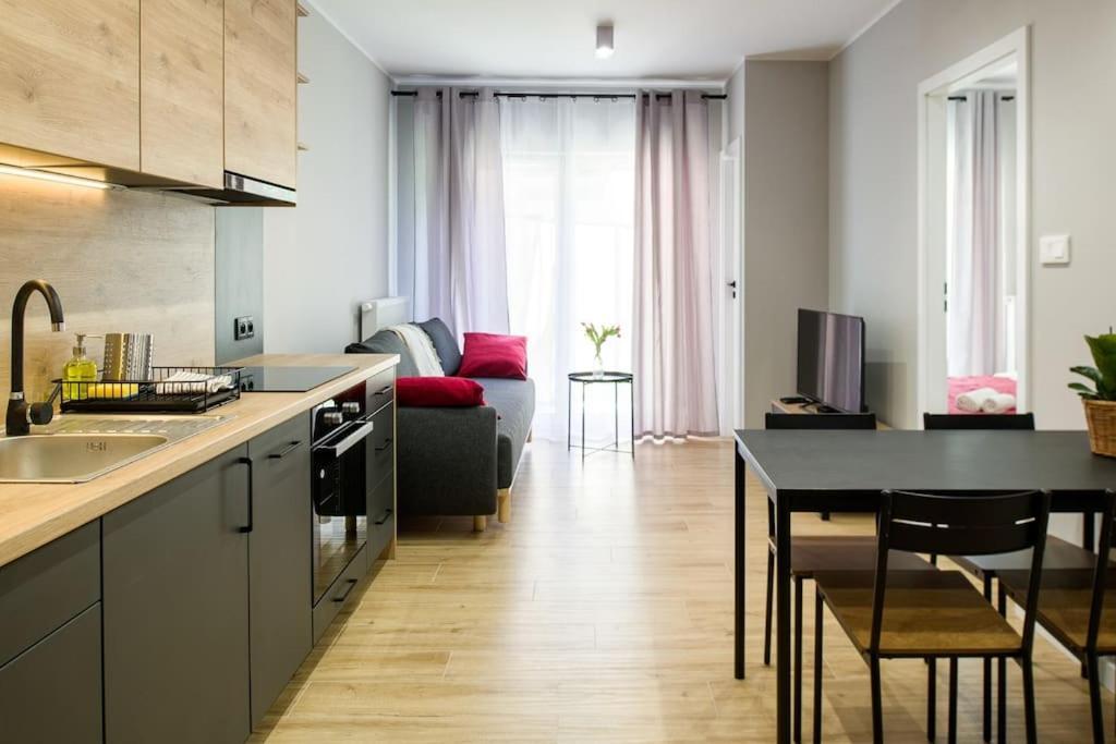 High Standard Garden Oasis Apartment Krakow Exterior photo